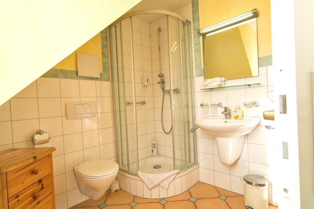 מיירסבורג Hotel Zum Lieben Augustin חדר תמונה